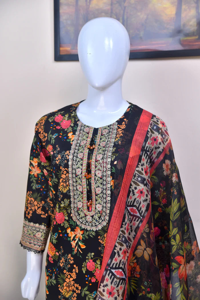 Luxury Embroidered Lawn 3PC with Farshi Shalwar