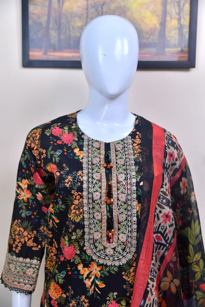 Luxury Embroidered Lawn 3PC with Farshi Shalwar