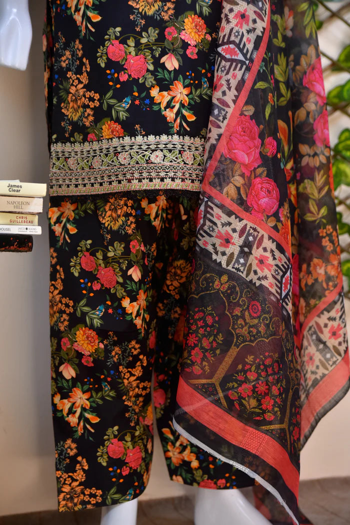 Luxury Embroidered Lawn 3PC with Farshi Shalwar